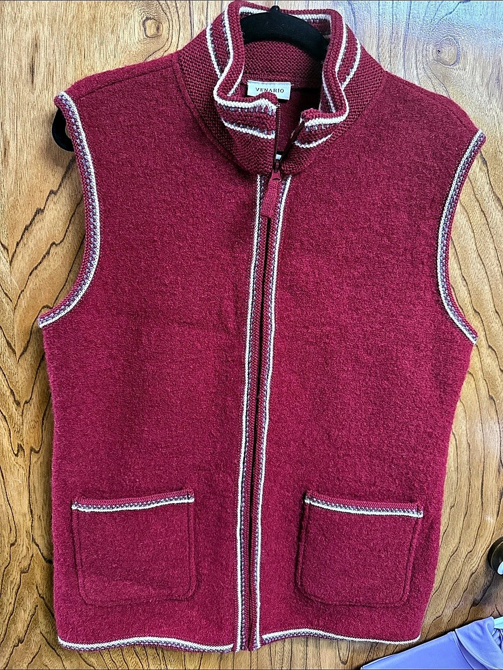 Venario Wool Zip Vest in Red Size Medium